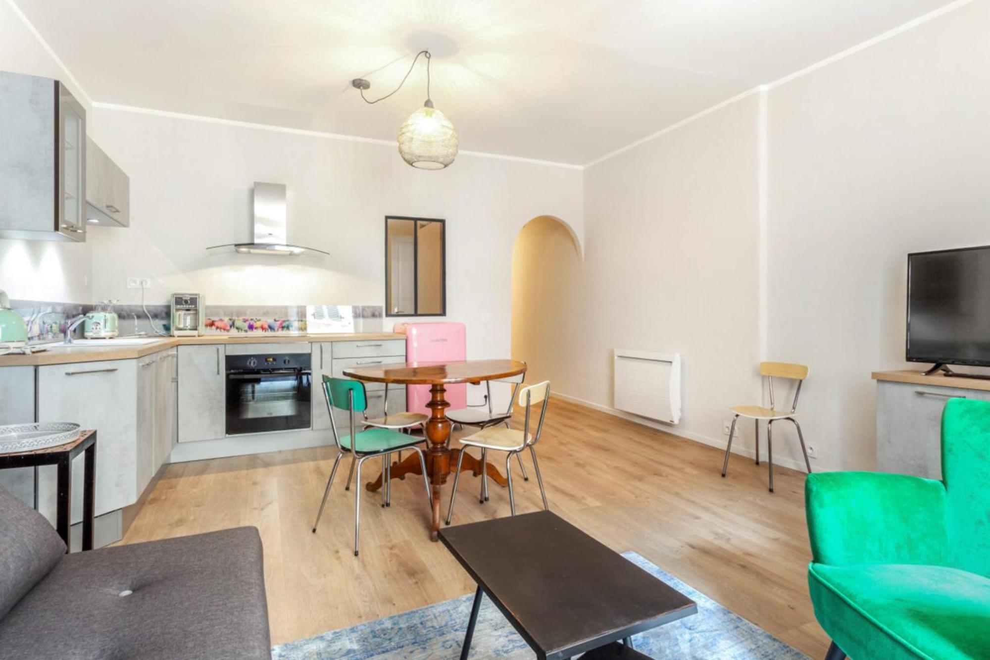 Appartement Sainte Claire Vintage - Welkeys Annecy Esterno foto