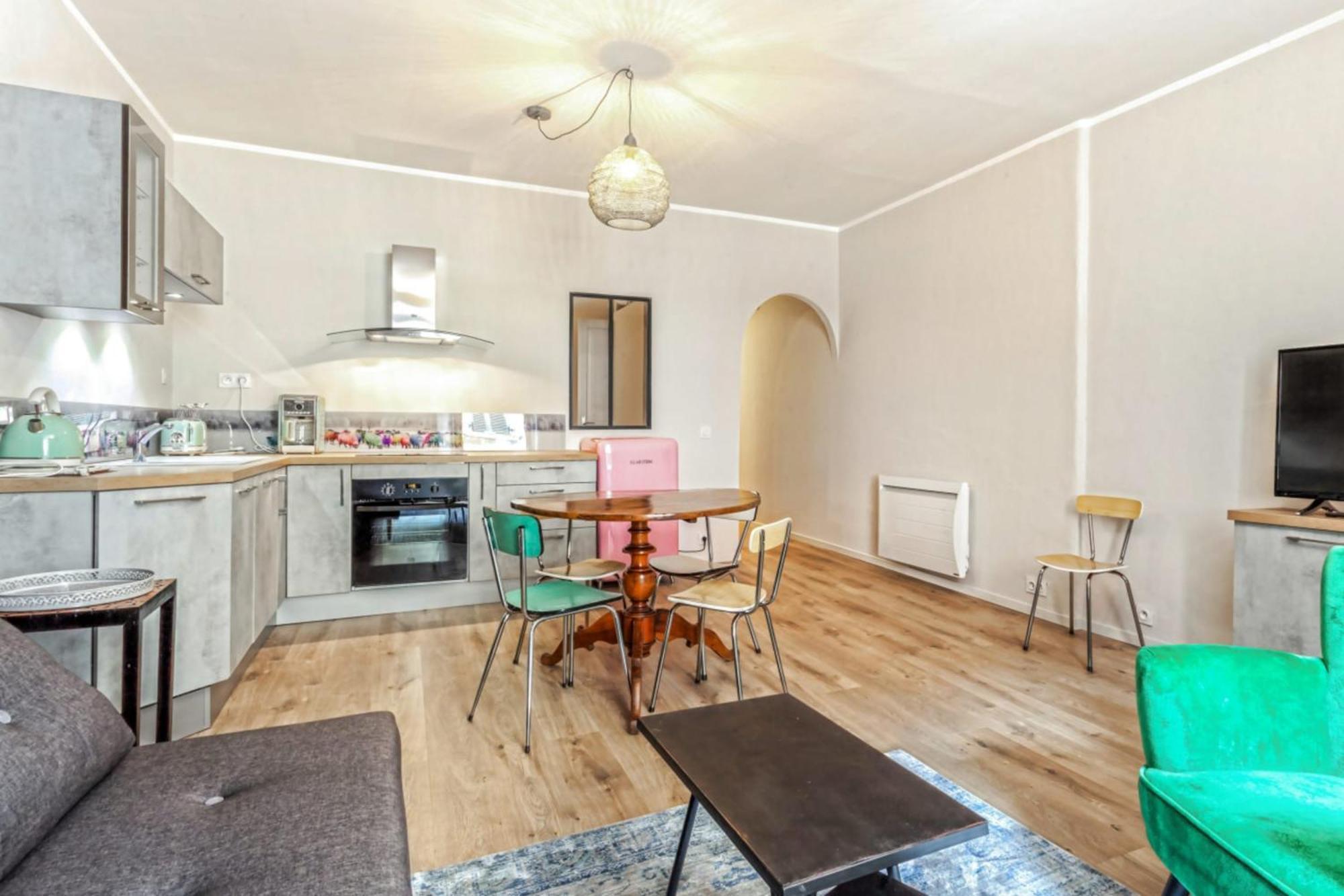 Appartement Sainte Claire Vintage - Welkeys Annecy Esterno foto