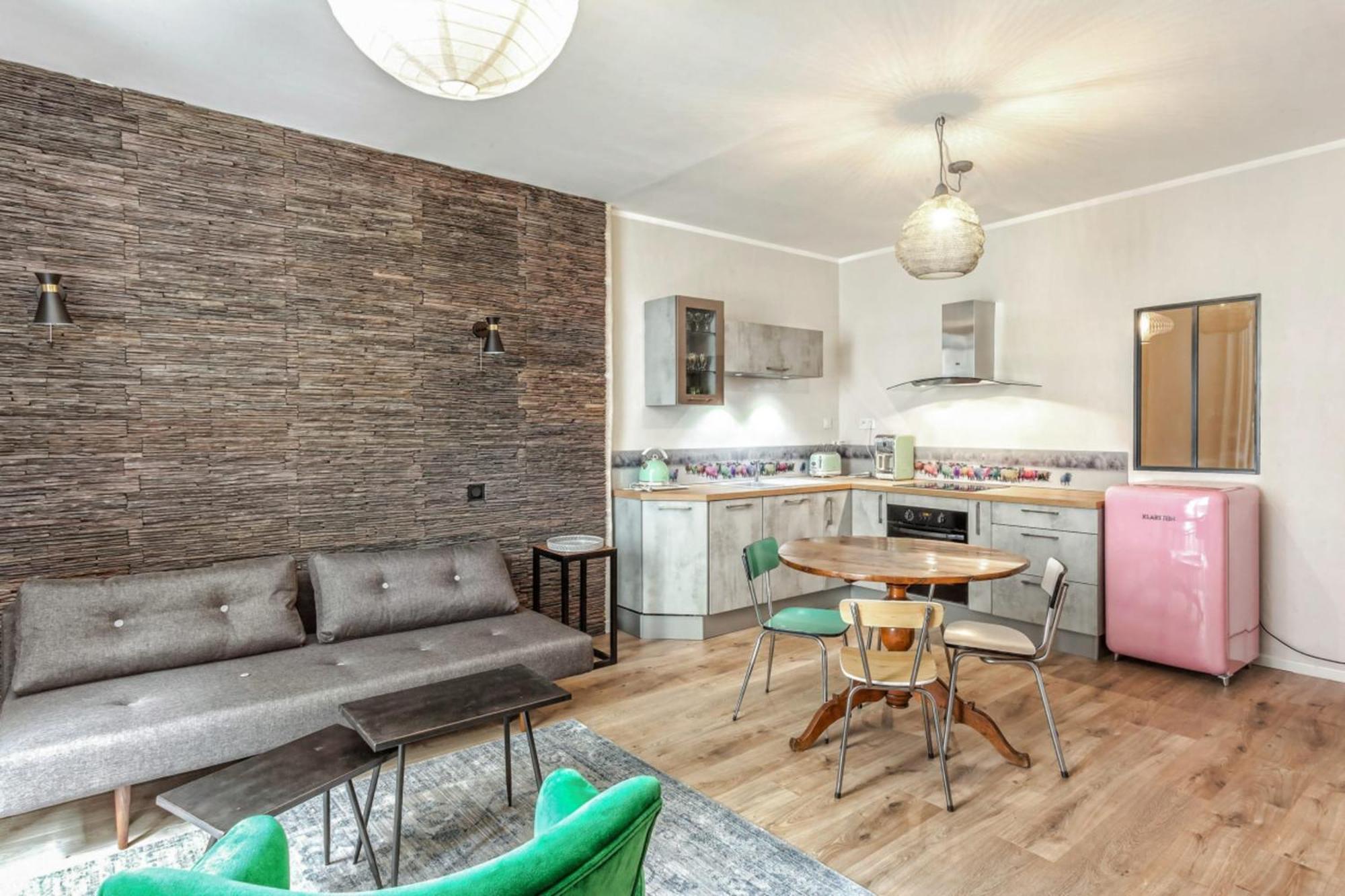 Appartement Sainte Claire Vintage - Welkeys Annecy Esterno foto
